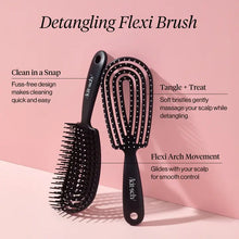 Load image into Gallery viewer, Detangling Flexi Brush - Black
