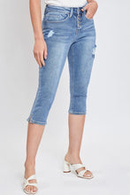 Load image into Gallery viewer, Missy Vintage Exposed Button Capri