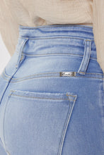 Load image into Gallery viewer, Ultra High Rise Flare Jeans