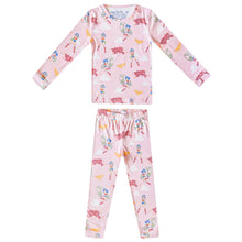 Load image into Gallery viewer, COPPER PEARL® 2pc Long Sleeve Pajama Set WONDER WOMAN™