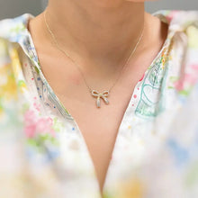 Load image into Gallery viewer, Simply Shine Bow Necklace