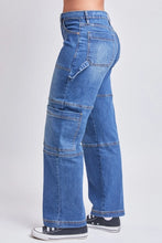 Load image into Gallery viewer, Junior High Rise Straight Leg Cargo Jeans