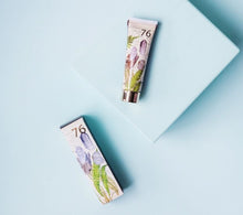 Load image into Gallery viewer, Radiant Gem No. 76 Petite Treat Handcreme