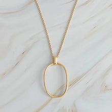 Load image into Gallery viewer, Sleek Oval Pendant Long Necklace

