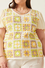 Load image into Gallery viewer, Womens Crochet Quilted V Neck Puff Sleeve Top
