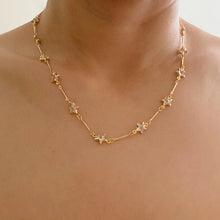 Load image into Gallery viewer, Oh My Star Shaped Sparkling Necklace
