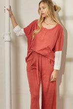 Load image into Gallery viewer, Slouchy Henley Top &amp; Wide Leg Pants Set
