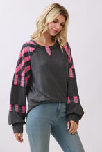 Load image into Gallery viewer, Plaid Contrast Long Sleeve Pullover Top
