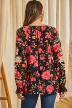 Load image into Gallery viewer, Floral Print Embriodrey Top
