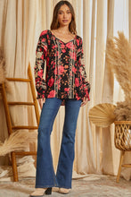 Load image into Gallery viewer, Floral Print Embriodrey Top
