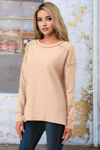 Load image into Gallery viewer, Textured Hi Low Long Sleeve Top
