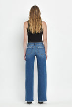 Load image into Gallery viewer, Mid Rise Full Length Wide Leg Jeans
