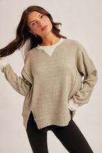 Load image into Gallery viewer, Brush Thermal Crew Neck Oversized Pullover - OLIVE
