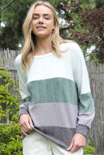 Load image into Gallery viewer, Plus Textured Color Blocked Long Sleeve Top

