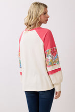 Load image into Gallery viewer, Floral Contrast Color Block Pullover Top
