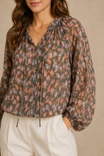 Load image into Gallery viewer, Floral Chiffon Blouson Top - HUNTER GREEN
