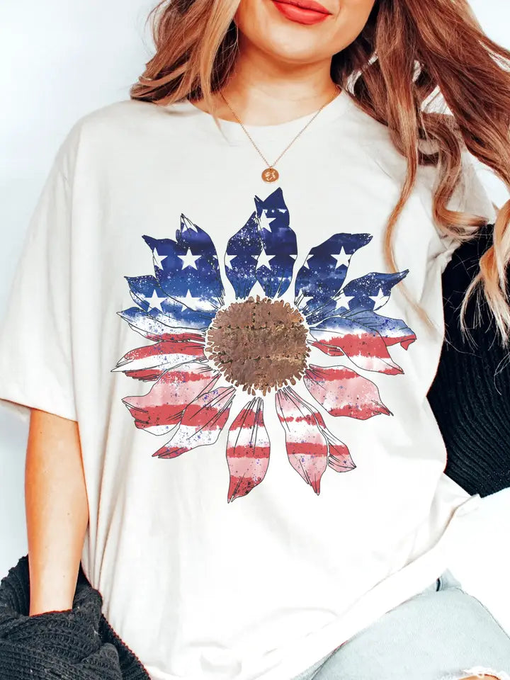 USA Floral Flag Vintage Flower Graphic Tee