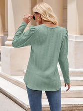 Load image into Gallery viewer, Bean Blue Long Sleeve Twist Top
