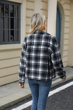 Load image into Gallery viewer, Black Long Sleeve Loose Pocket Plaid Wool Jacket
