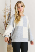 Load image into Gallery viewer, Colorblock Sweater Top
