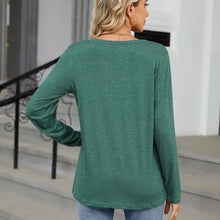 Load image into Gallery viewer, V-Neck Long-Sleeved Loose Top
