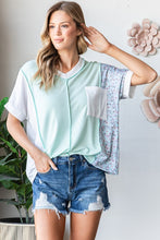 Load image into Gallery viewer, Plus Mint Color Block Floral V-Neck Top
