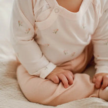 Load image into Gallery viewer, Ditsy Floret 3 Piece Bodysuit &amp; Pant Set - Agate Rose

