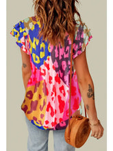 Load image into Gallery viewer, Rose Leopard Flutter Sleeve V-Neck Crinkled Blouse
