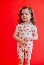 Load image into Gallery viewer, COPPER PEARL® 2pc Short Sleeve Pajama Set STRAWBERRY
