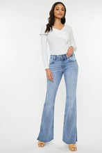 Load image into Gallery viewer, Mid Rise Double Waist Band Flare Jeans
