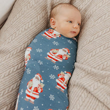 Load image into Gallery viewer, COPPER PEARL® Knit Blanket SANTA CLAUS

