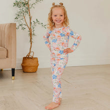 Load image into Gallery viewer, COPPER PEARL® 2pc Long Sleeve Pajama Set - Penelope
