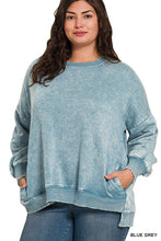 Load image into Gallery viewer, Plus Acid Wash Fleece Hi-Low Hem Pullover
