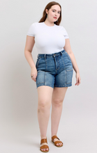 Load image into Gallery viewer, High Waisted Utility Mid Length Shorts
