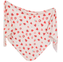 Load image into Gallery viewer, COPPER PEARL® Knit Blanket STRAWBERRY
