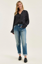 Load image into Gallery viewer, Judy Blue® Mid Rise Boyfriend Cool Denim

