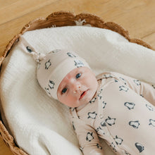 Load image into Gallery viewer, COPPER PEARL® Top Knot Hat PENGUINS
