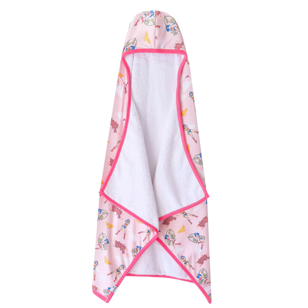 COPPER PEARL® Big Kid Hooded Towel WONDER WOMAN™