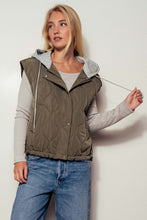 Load image into Gallery viewer, Olive Quilted Vest With Hoodie
