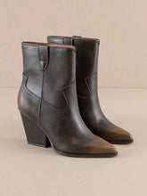 Load image into Gallery viewer, Oasis Society - The Brooks Coffee Two Toned Western Bootie
