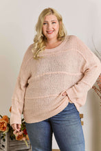 Load image into Gallery viewer, Plus Size Loose Fit Sweater
