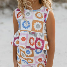 Load image into Gallery viewer, Kids Retro Daisy Checkered Spring Summer Bell Bottom Set
