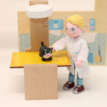 Load image into Gallery viewer, Little Friends Dad Andreas with Removable Coat
