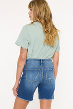 Load image into Gallery viewer, High Rise Skinny Bermuda Shorts

