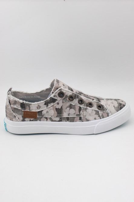 Camo 2025 blowfish sneakers