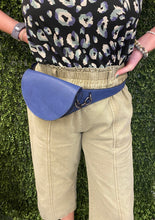 Load image into Gallery viewer, Adjustable Fanny Pack - Sarah
