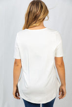 Load image into Gallery viewer, Basic Round Neck Tee
